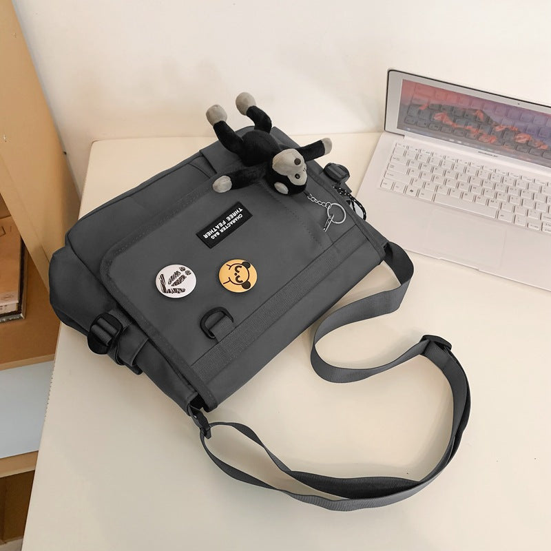 Women's & Men's & Large Capacity High-grade Simple Waterproof Men's Messenger Bags
