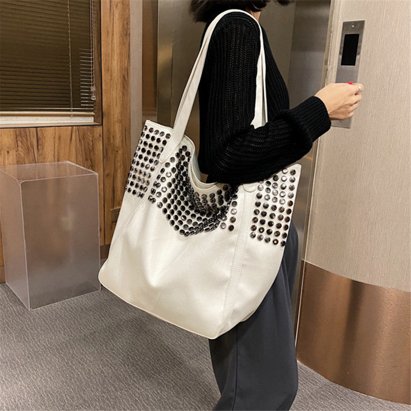 Women's Fashion Rivet Large Capacity Shopping Portable Shoulder Bags