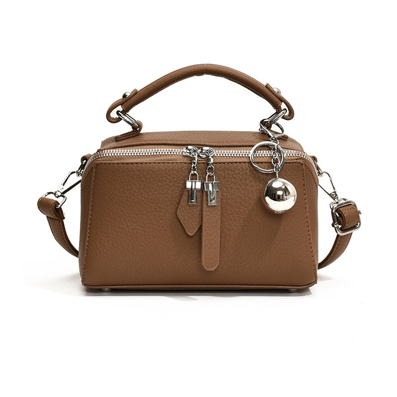 Women's High Sense Minority Simple Retro Fashion Shoulder Bags