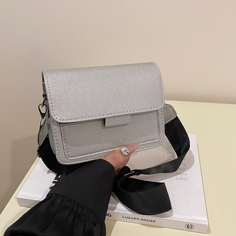 Women's Fashion Pouches Springtide Wide Strap Retro Shoulder Bags