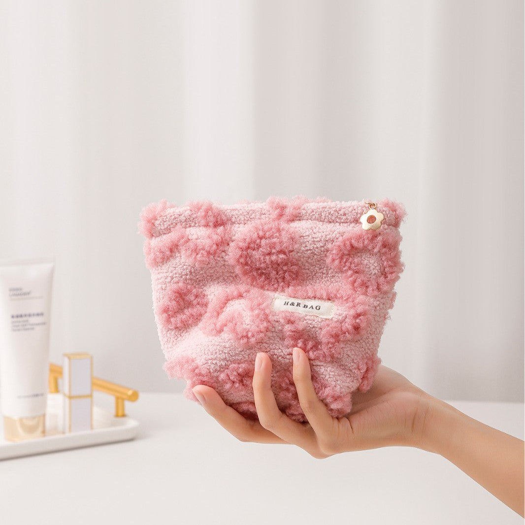 Fresh Cute Love Portable Skin Care Bags