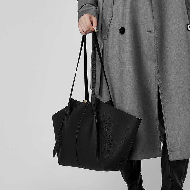 Women's Large Capacity Totes Genuine Leather Fashion Bat Commute Big Shoulder Bags