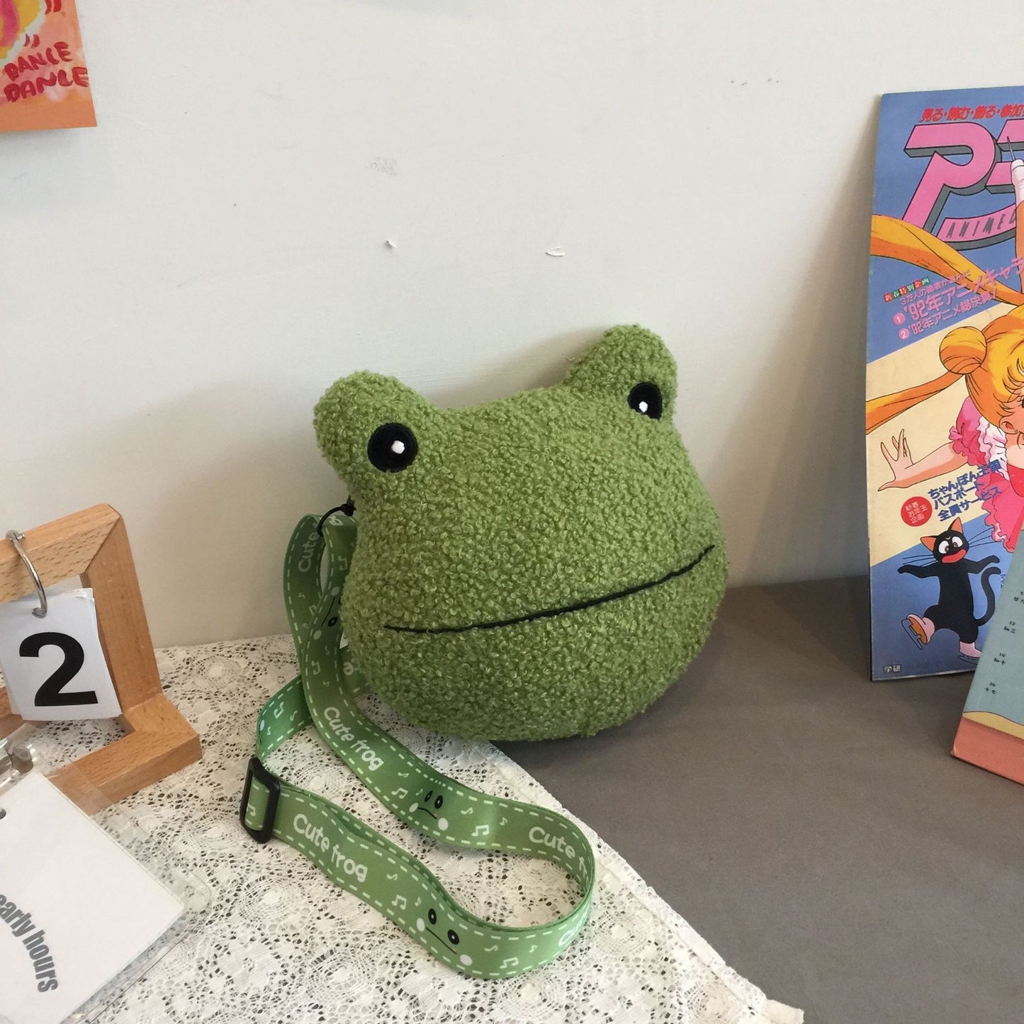 Ugly Cute Funny Lonely Green Frog Shoulder Bags