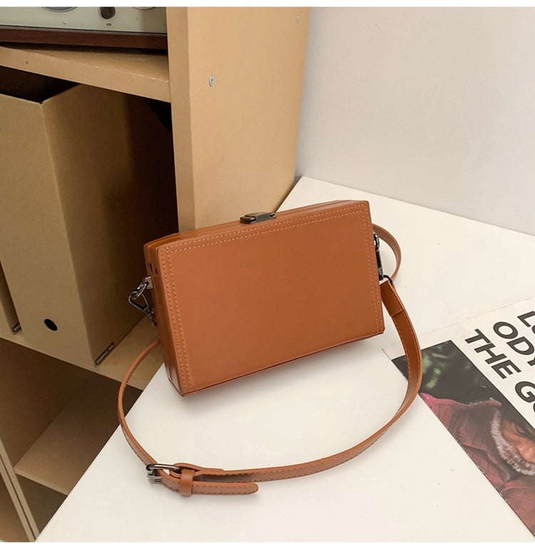 Women's & Men's & Hard Box High-grade Fashion Shaping Men's Messenger Bags