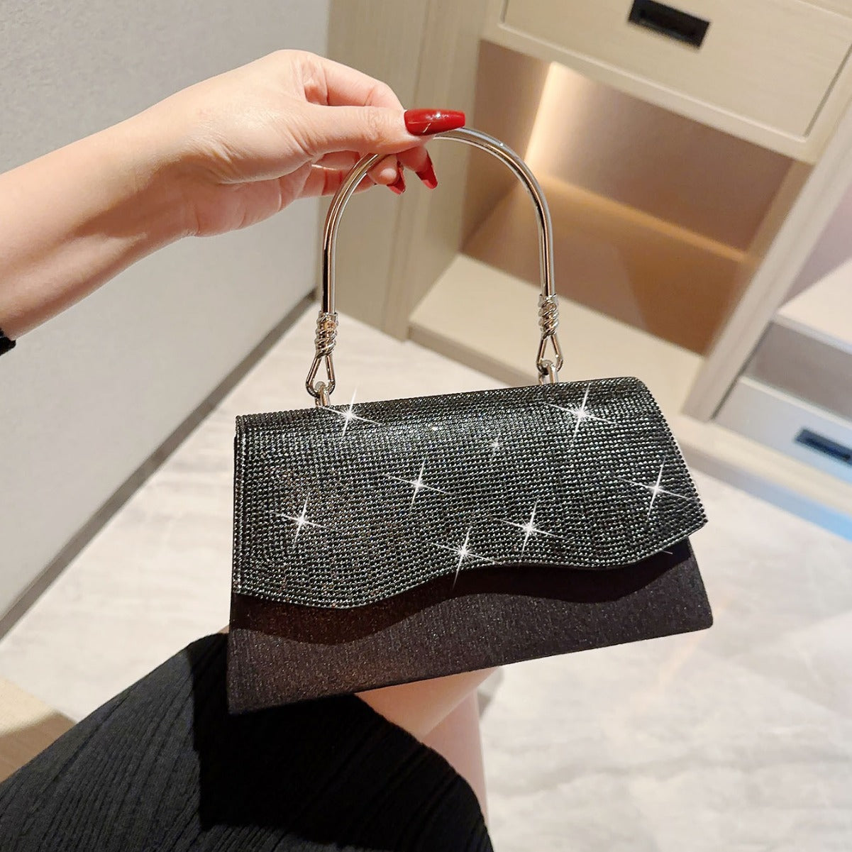 Women's Shiny Diamond Hand Dinner Wedding Bridesmaid Bags