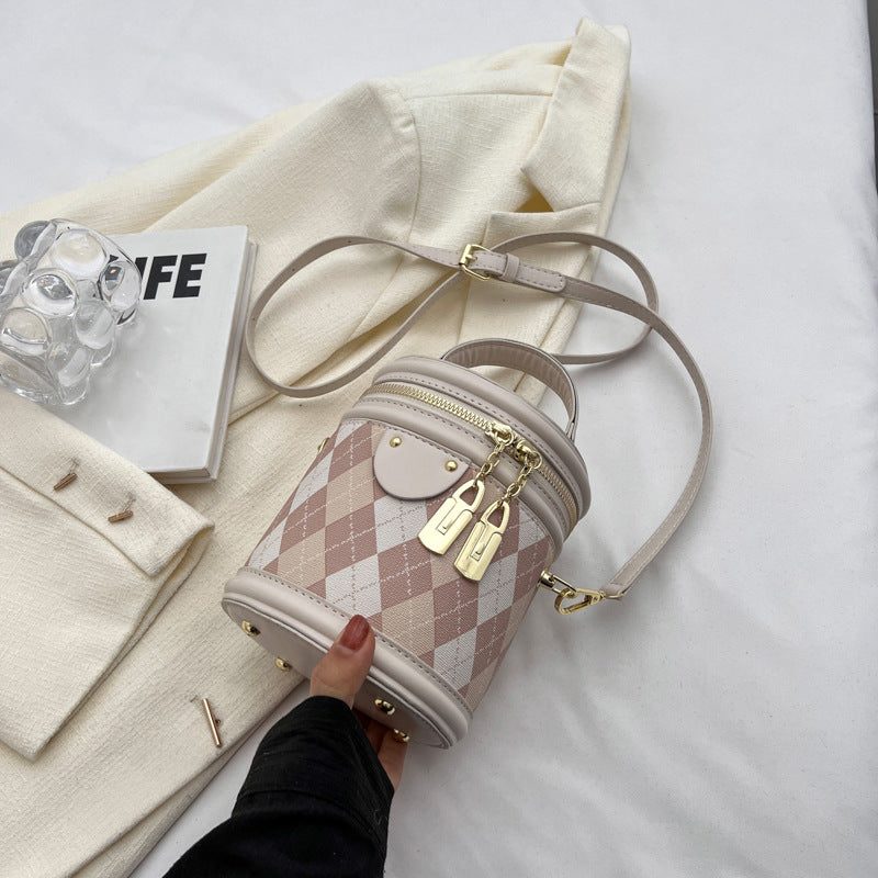 Women's Retro Easy Matching Autumn Fashion Texture Shoulder Bags