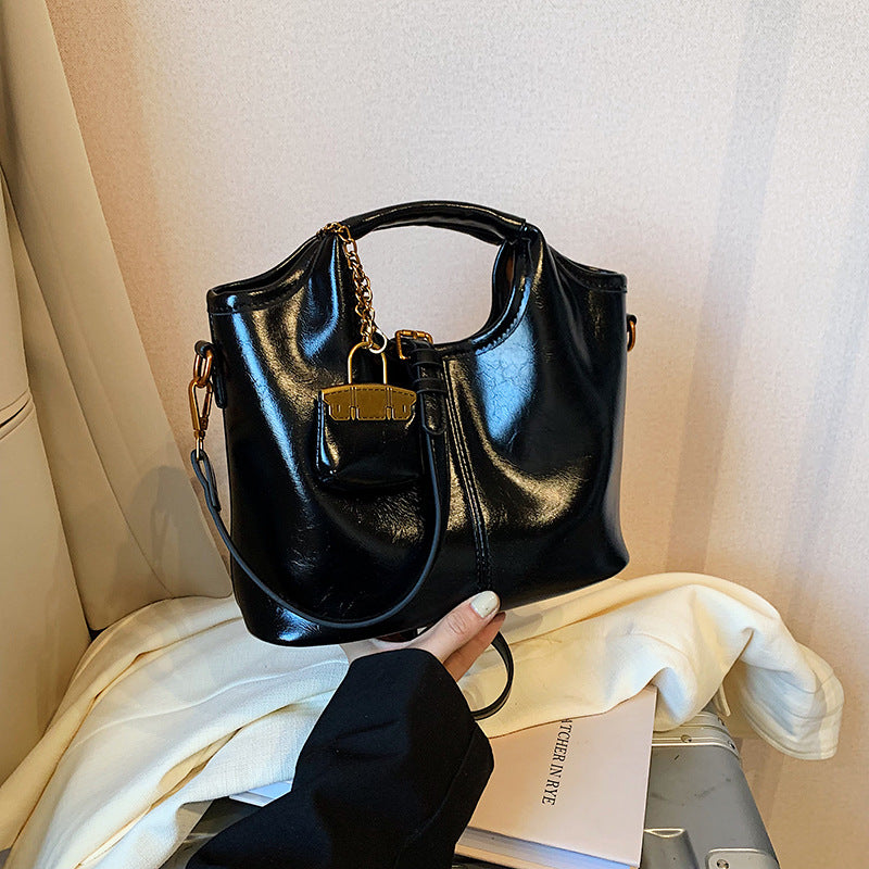 Women's Retro Minority Autumn High-grade Large Capacity Crossbody Bags