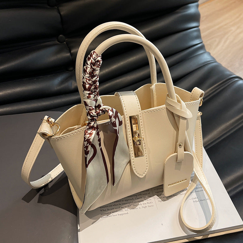Women's High-grade Textured Popular Western Style Portable Crossbody Bags