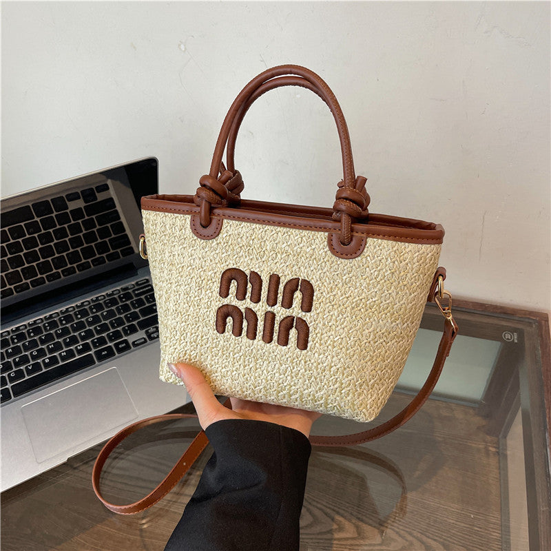 Women's Summer Beach Straw Embroidery Thread Fashion Handbags
