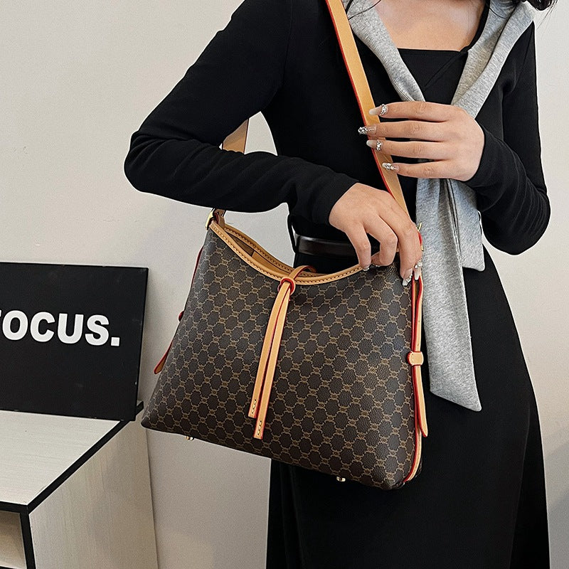 Women's Advanced Sense Material Handmade Big Pocket Shoulder Bags