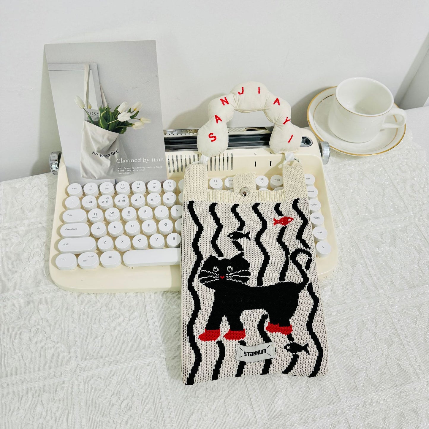 Creative Cute Cartoon Cat Knitted Mini Crossbody Bags