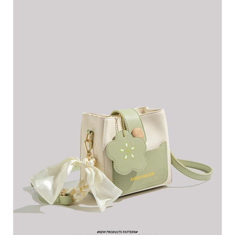 Women's Pretty Trendy Niche Design Fashion Bags