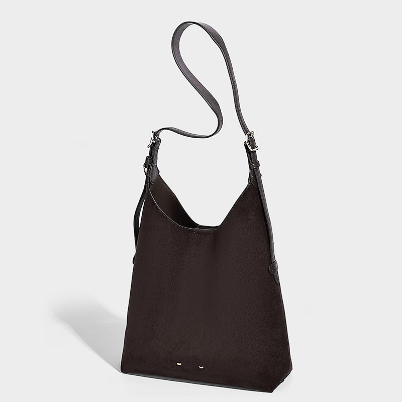 Attractive Women's Retro Minimalism Simple Commute Shoulder Bags