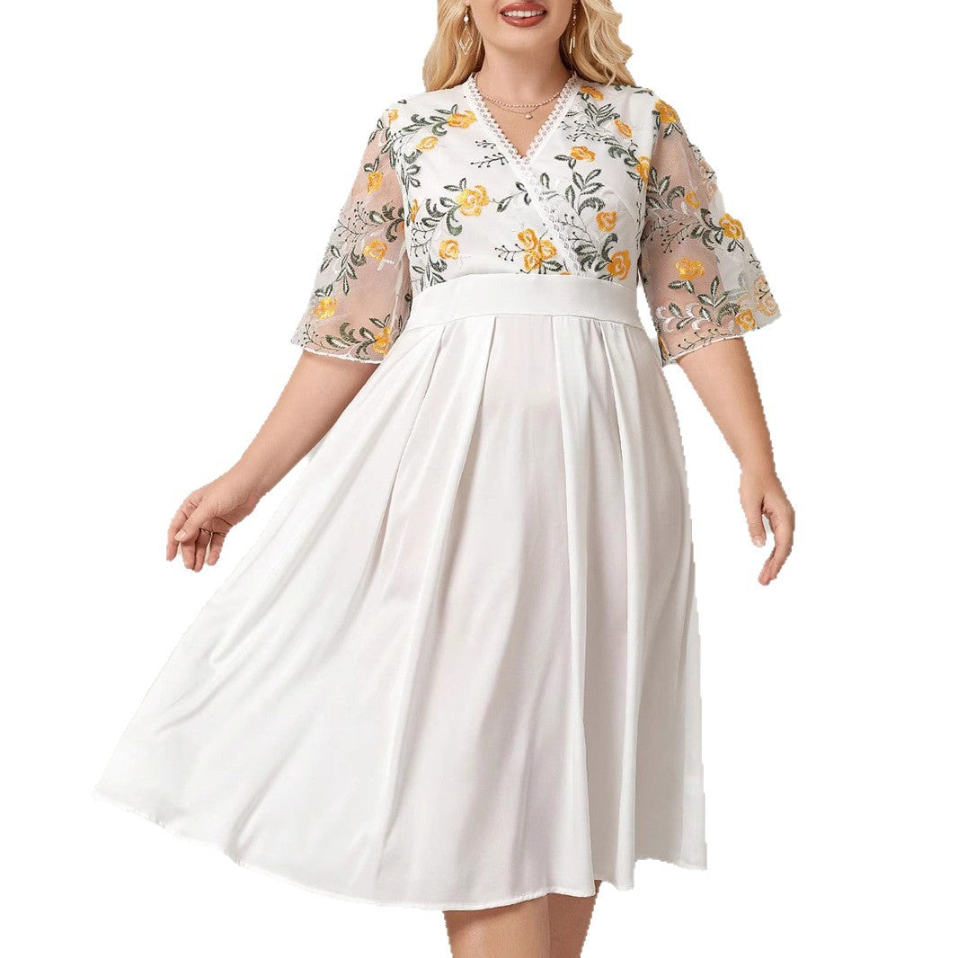 Women's Large Dress Embroidered Lace Cocktail Dresses