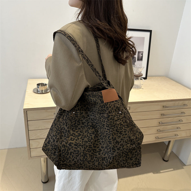 Women's Leopard Print Canvas Large Capacity Fashionable Crossbody Bags
