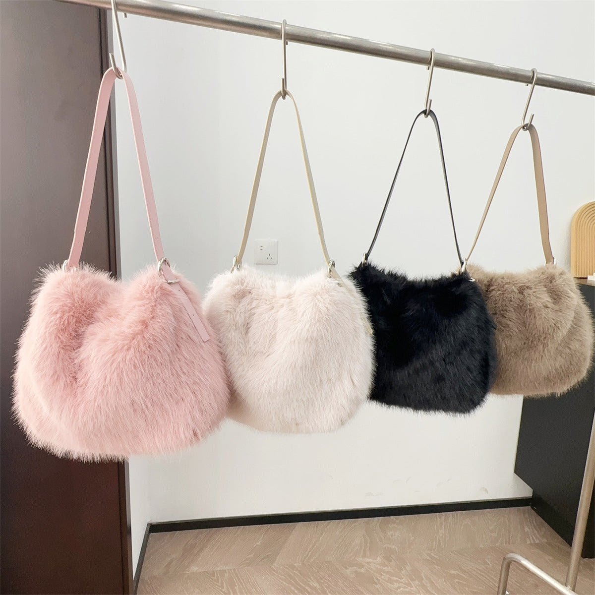 Fox Fur Large Capacity Plush Underarm Shoulder Bags