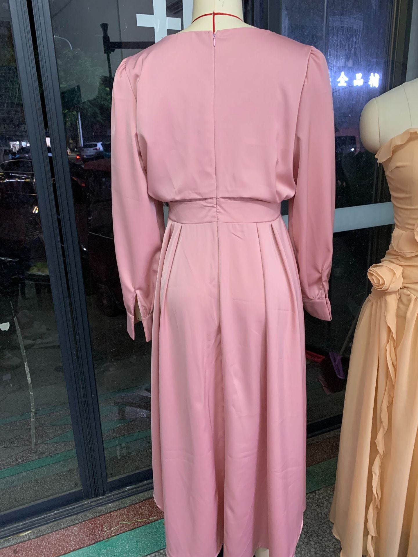 Women's Neck Long Sleeve Solid Color Dress Skirts