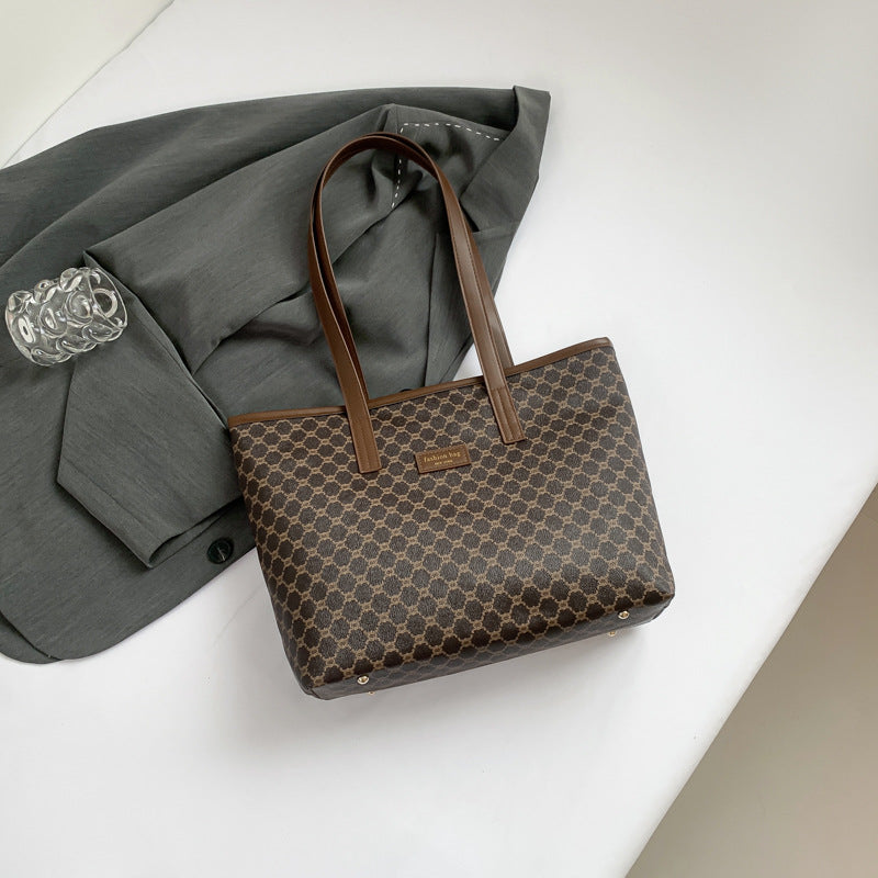 Women's Fashion Portable Family Commuter Large Capacity Shoulder Bags