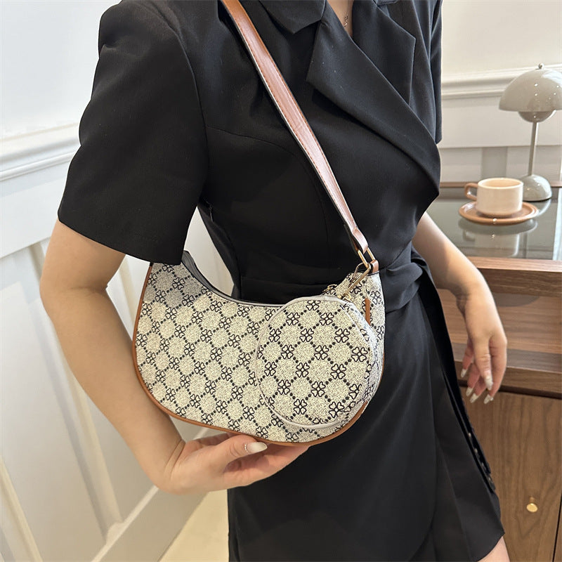 Women's Retro Fashion Moon Western Style Leisure Shoulder Bags