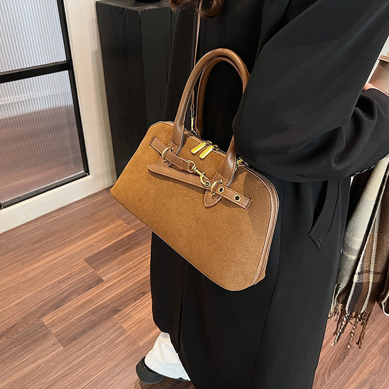 Women's Niche High-grade Hand Bowling Retro Fashion Shoulder Bags