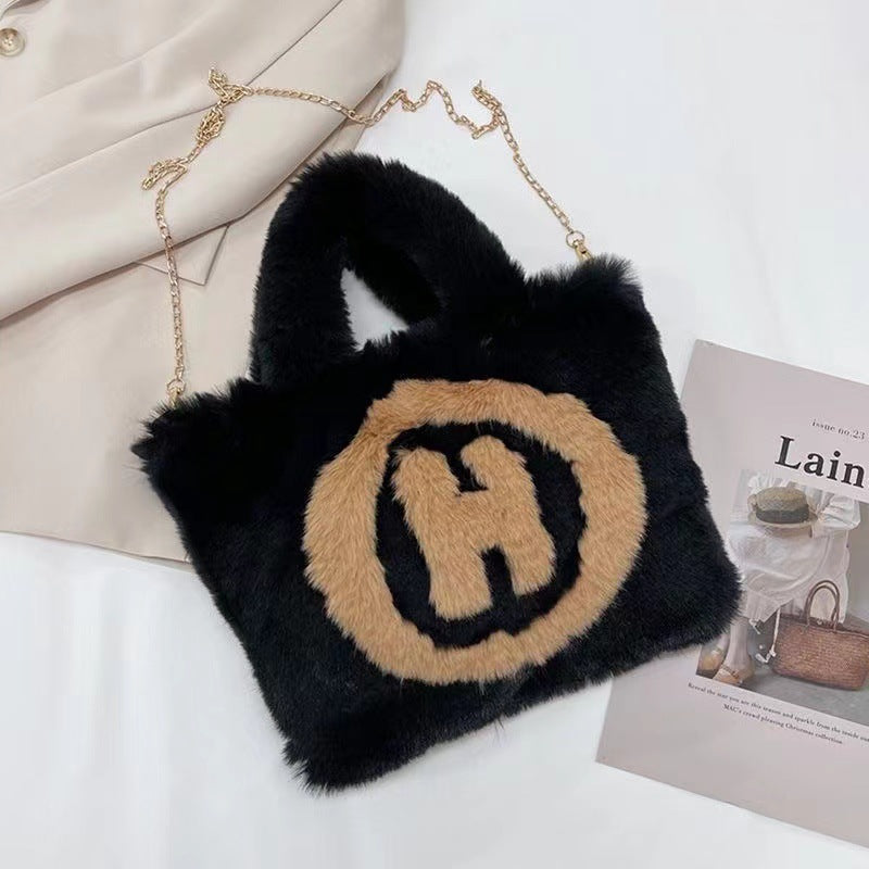 Portable Niche Western Style Female Winter Crossbody Bags
