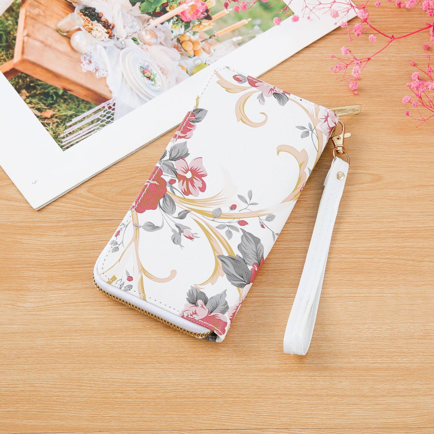 Women's Long Single-layer Printed Rose Mobile Clutch Ladies Wallets