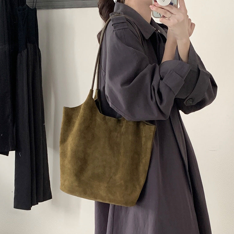 Capacity Leather Niche Retro Commuter Frosted Shoulder Bags