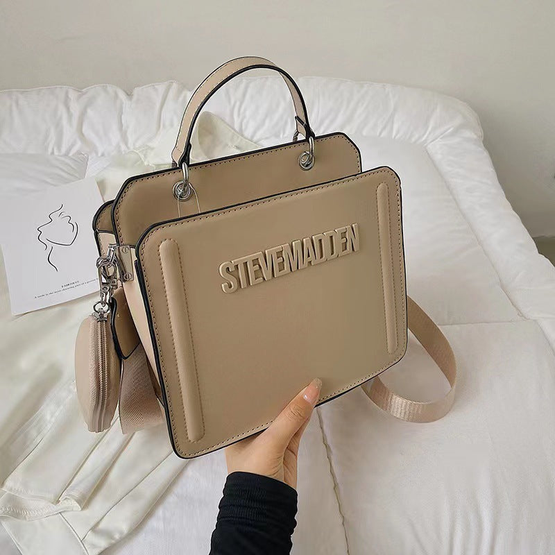 Women's Classic Innovative Fashion Large Capacity Shoulder Bags