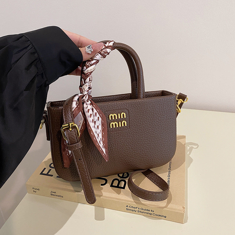 Women's Retro Mori Cute Simple Portable Crossbody Bags