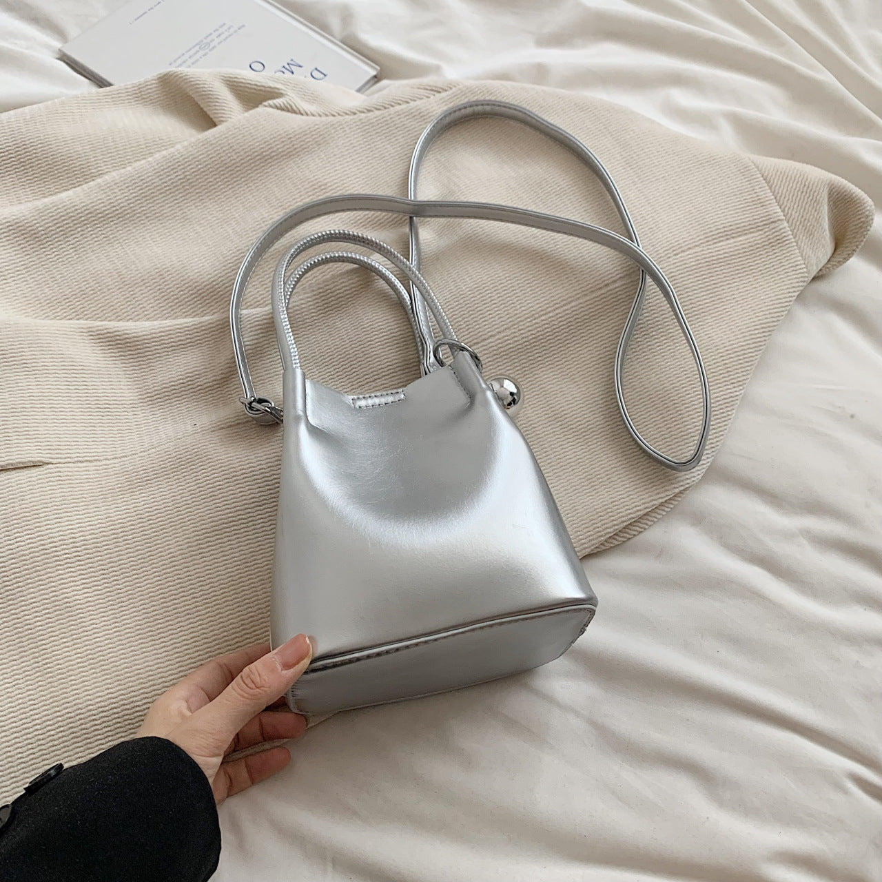 Women's Fashion Hand Holding Summer Trendy Simple Shoulder Bags