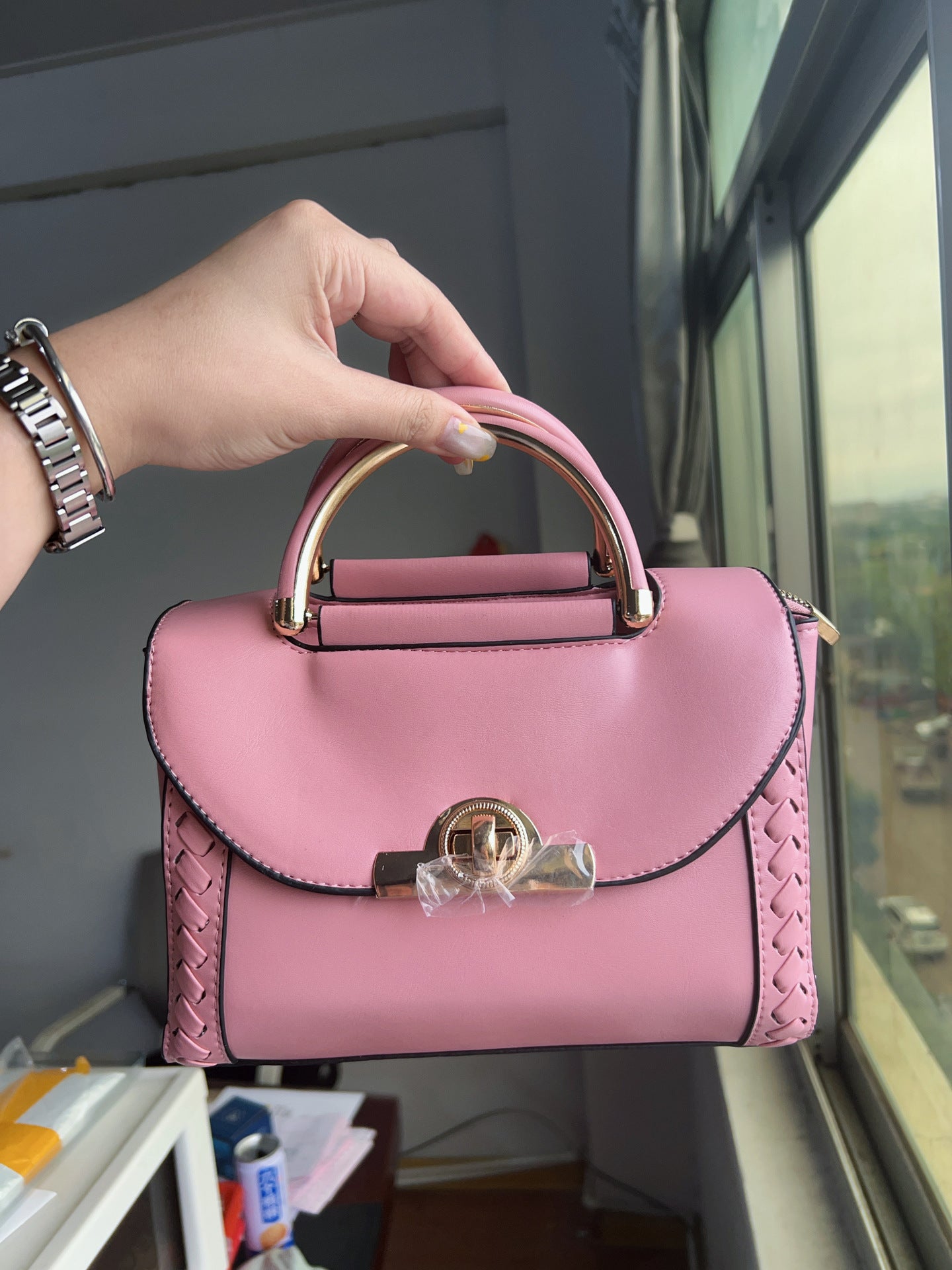 Women's Charming Trendy Woven Fashion Twist Shoulder Bags