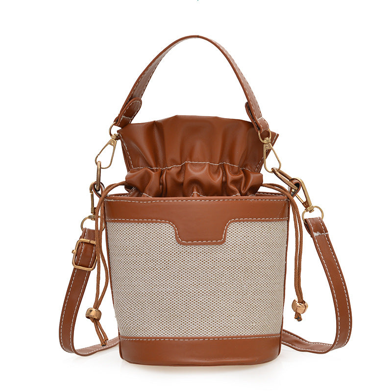 Women's Fashion Retro Leisure Commute Minority Simple Shoulder Bags