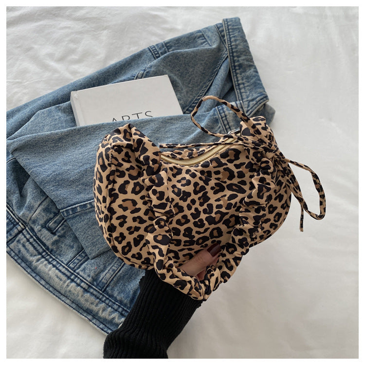 Women's Large Capacity Cloud Pleated Leopard Print Shoulder Bags