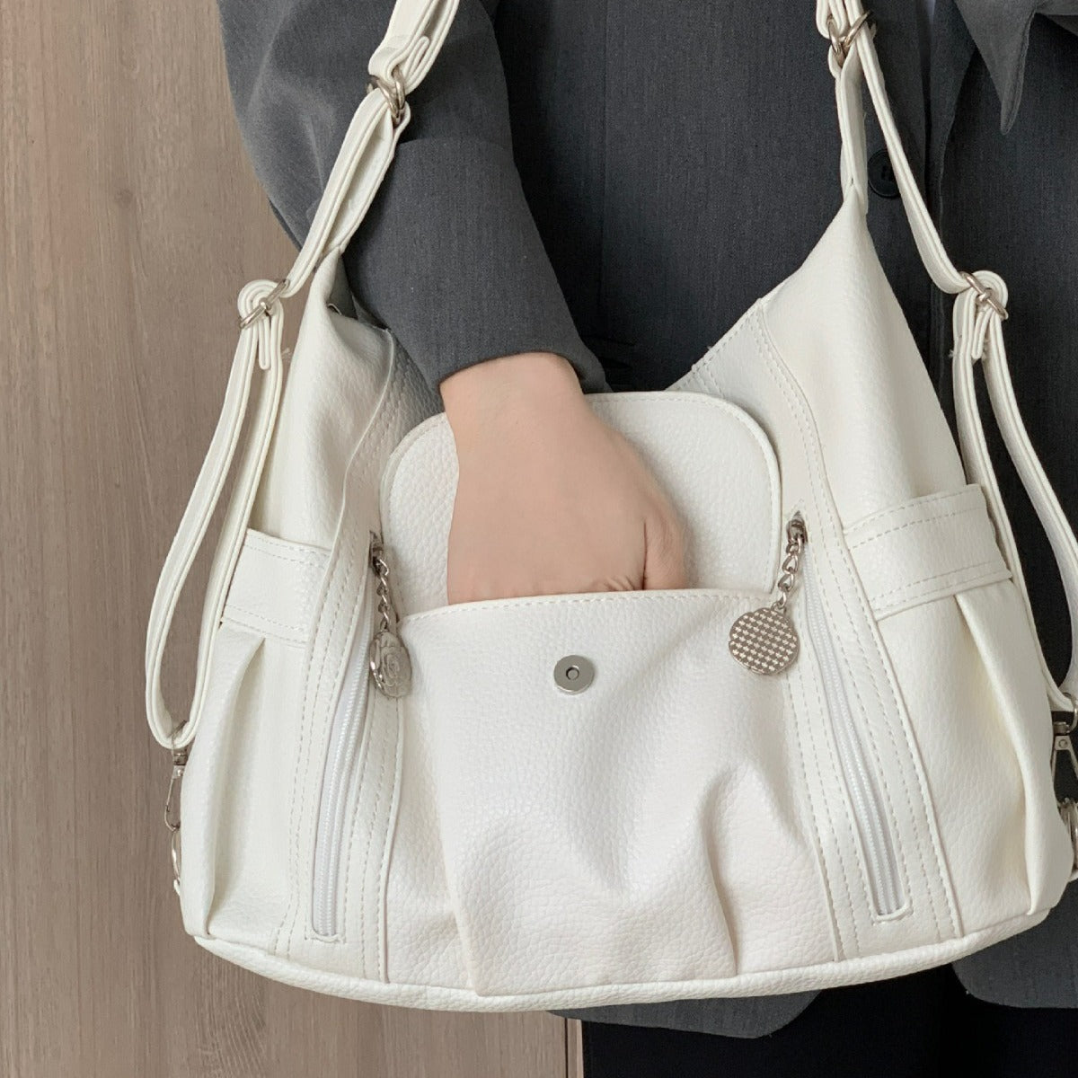 Korean Style Simple Personalized Class Commuter Bags