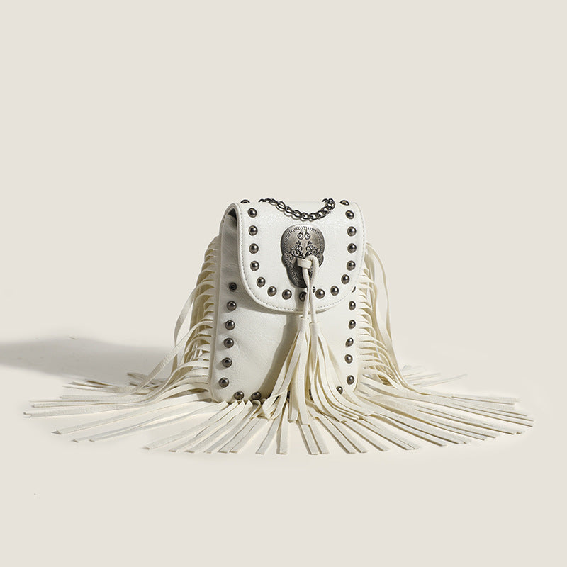 Women's Tassel Retro Rivets Personalized Mobile Chain Shoulder Bags