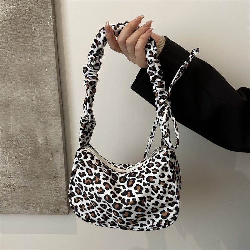 Women's Large Capacity Cloud Pleated Leopard Print Shoulder Bags