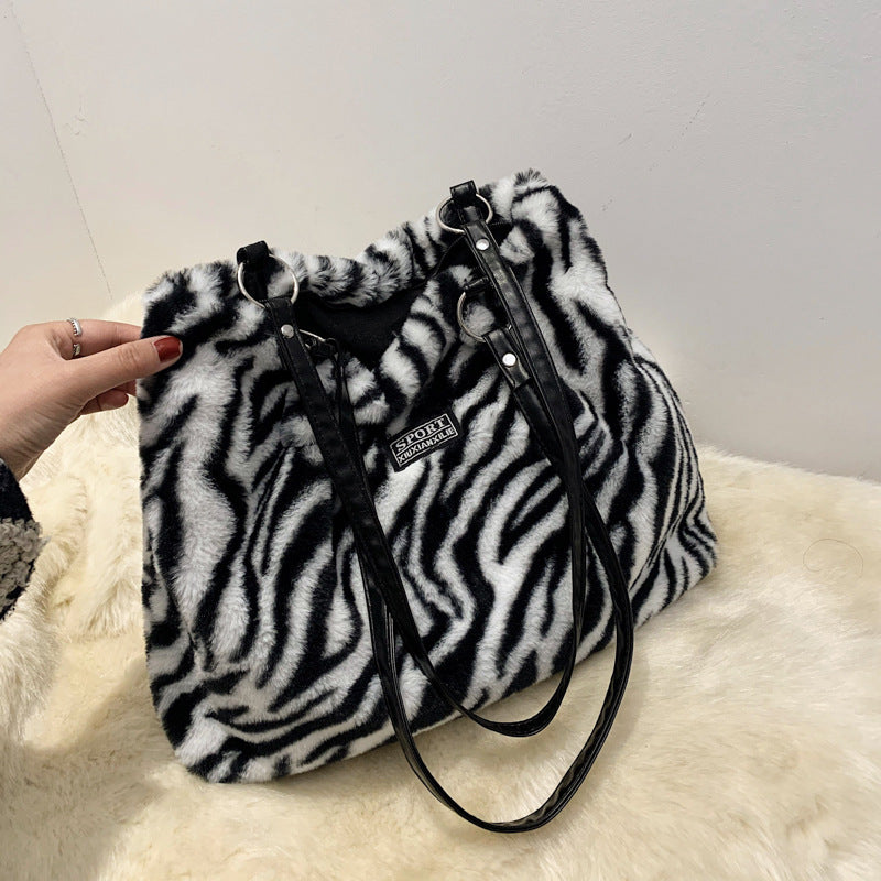 Personality Large Capacity Fur Popular Korean Shoulder Bags
