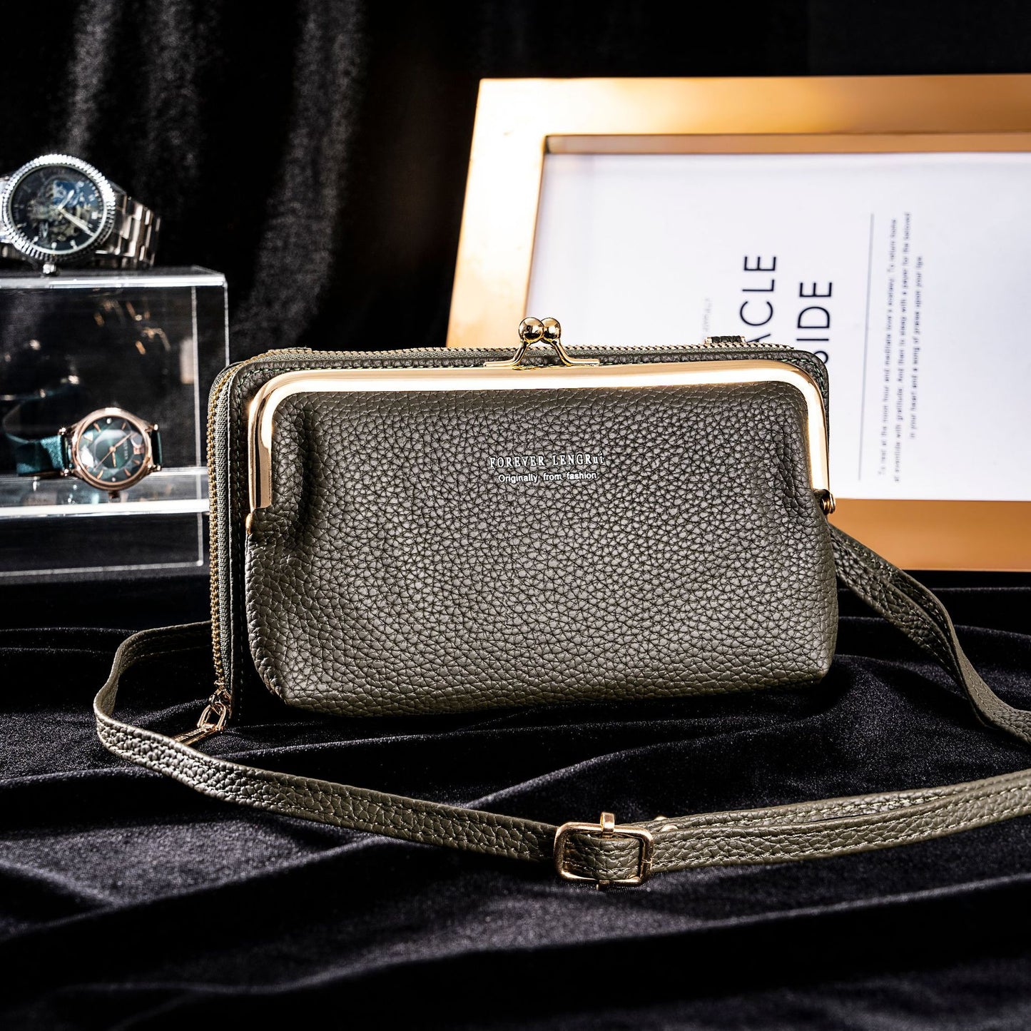 Women's Creative Fashion Korean Style Large Capacity Phone Bags