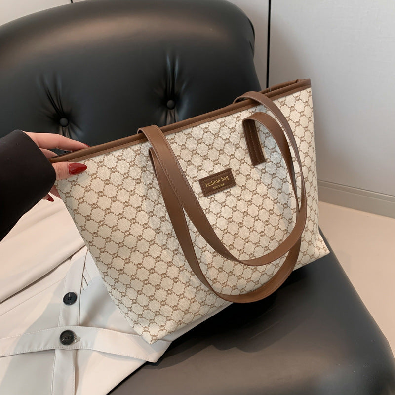 Women's Fashion Portable Family Commuter Large Capacity Shoulder Bags