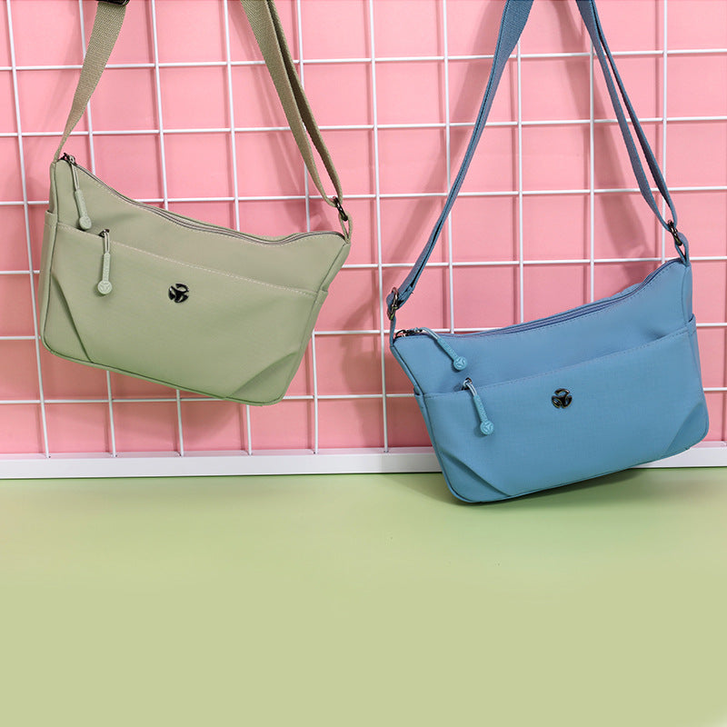 Women's Trendy Versatile Lightweight Nylon Cloth Simple Crossbody Bags