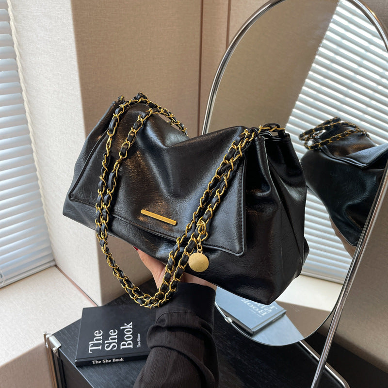 Women's Large Capacity Retro Chain Commuter Texture Shoulder Bags