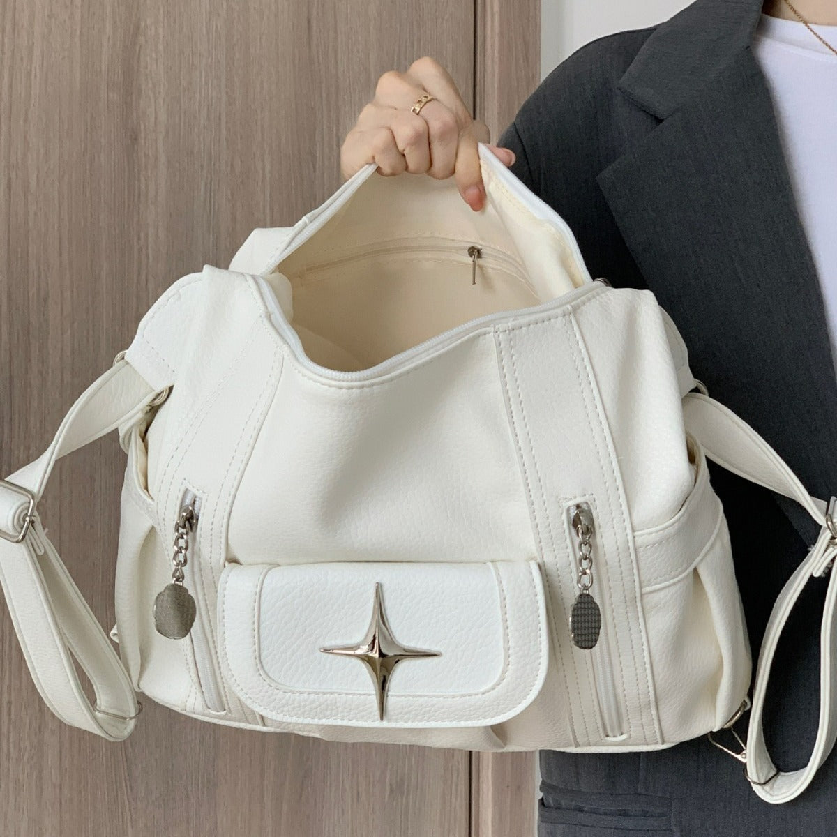 Korean Style Simple Personalized Class Commuter Bags