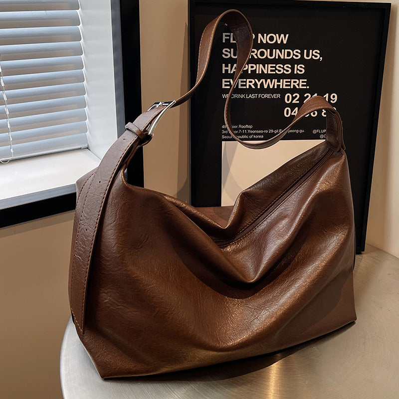 Women's Large Capacity Retro Simple Texture Commuter Shoulder Bags