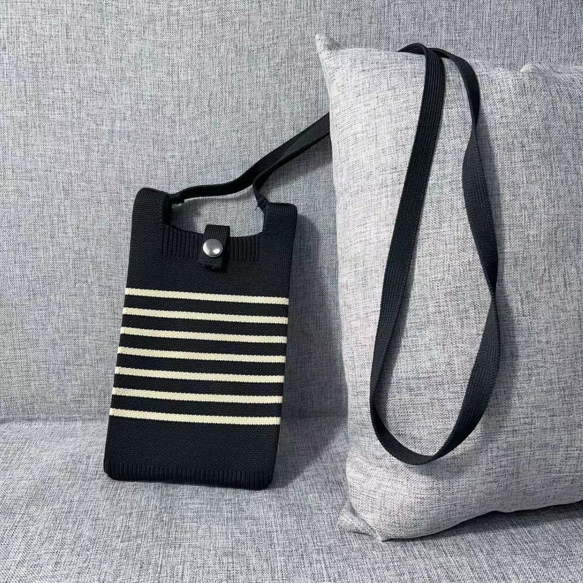 Stylish Versatile Knitted Portable Mini Texture Phone Bags