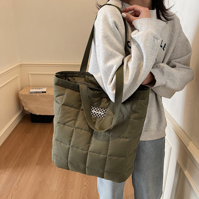 Women's Fashion Portable Large Capacity Winter Pleated Shoulder Bags