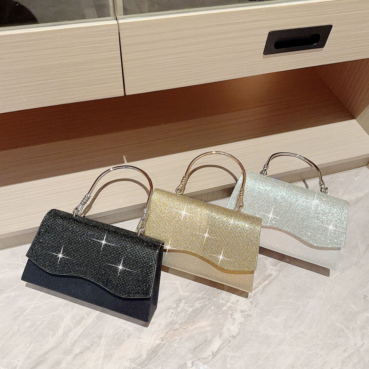 Women's Shiny Diamond Hand Dinner Wedding Bridesmaid Bags