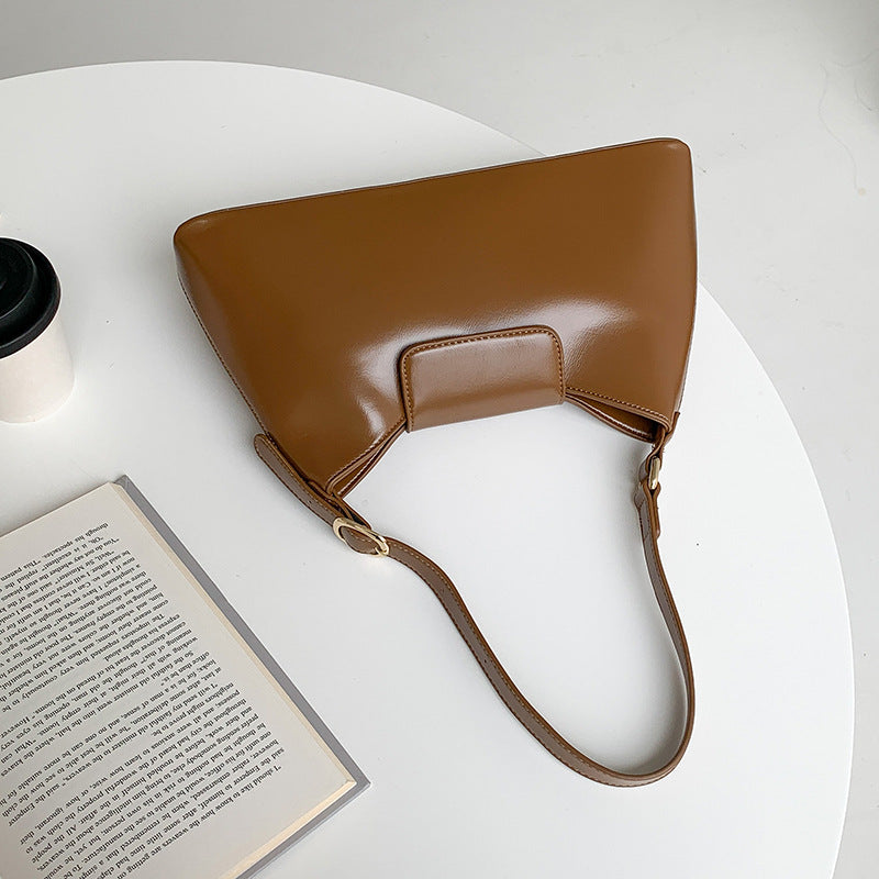 Leather French Stick Fashionable Temperamental Retro Daily Shoulder Bags