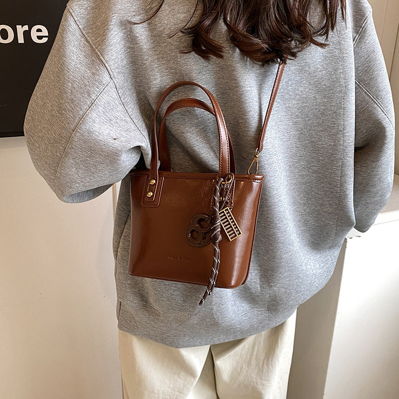 Women's Retro Easy Matching Autumn High-grade Fashion Shoulder Bags