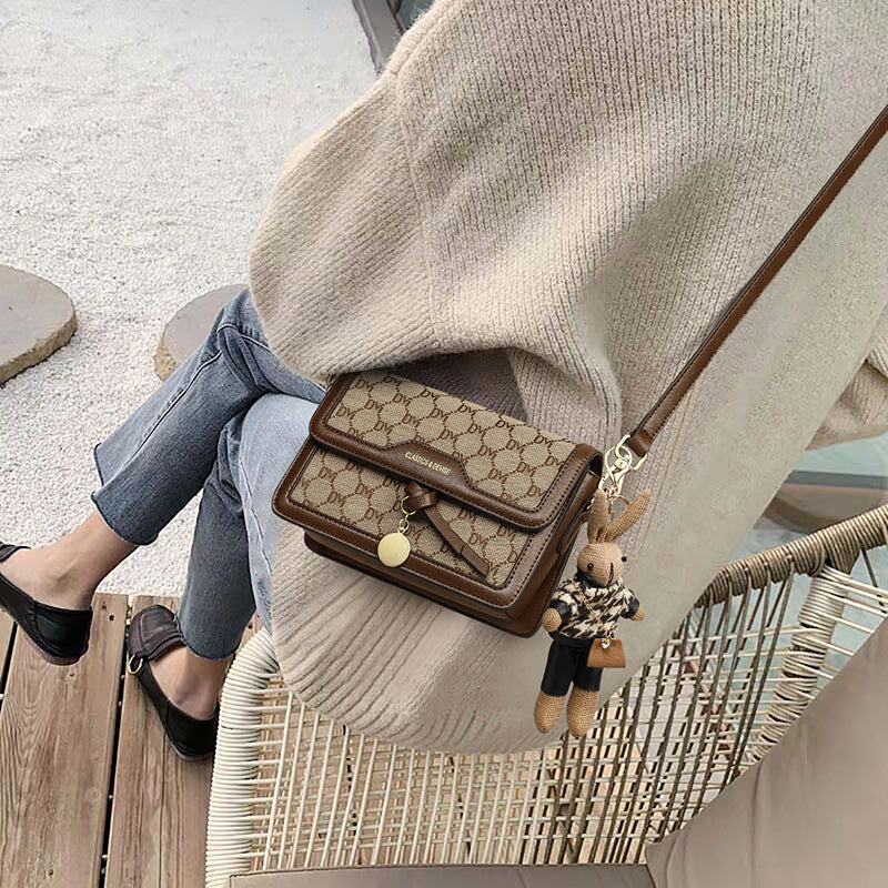 Women's Fashionable High-grade Versatile Niche Designer Crossbody Bags