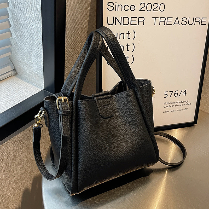 Women's Large Capacity Fashion High Sense Portable Bags
